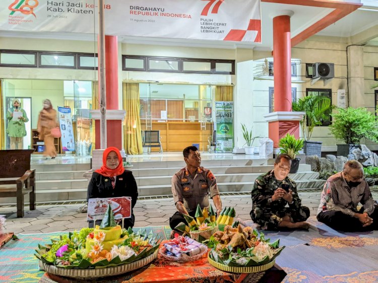Malam Tirakatan HUT RI  Ke 77 di Halaman Kecamatan Klaten Tengah