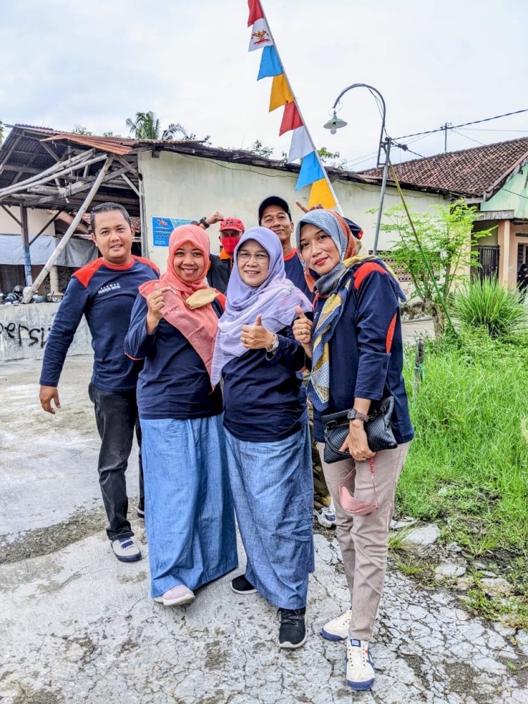 Kegiatan Bersih Lingkungan Rowo Jombor bersama Bupati Klaten