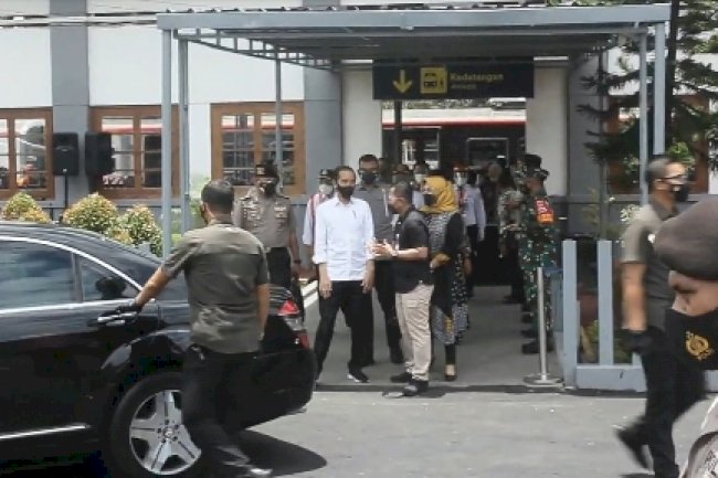 Pak Presiden Uji Coba KRL