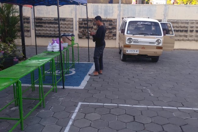 Kegiatan Jumat Berkah Gratis di Kecamatan Klaten Tengah