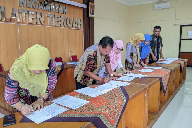 Penandatangan Pakta Integritas Kecamatan Klaten Tengah