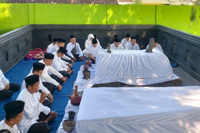 Kegiatan Ziarah Ke makam Ky.Melati dan Bupati Klaten Ke III