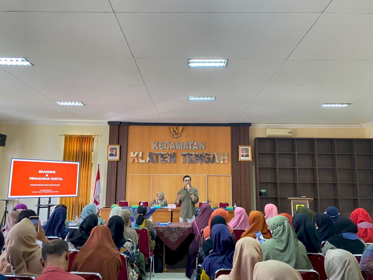 Kecamatan Klaten Tengah Gelar Pelatihan UMKM Foto, Video Produk, Branding dan Strategi Pemasaran Digital Marketing