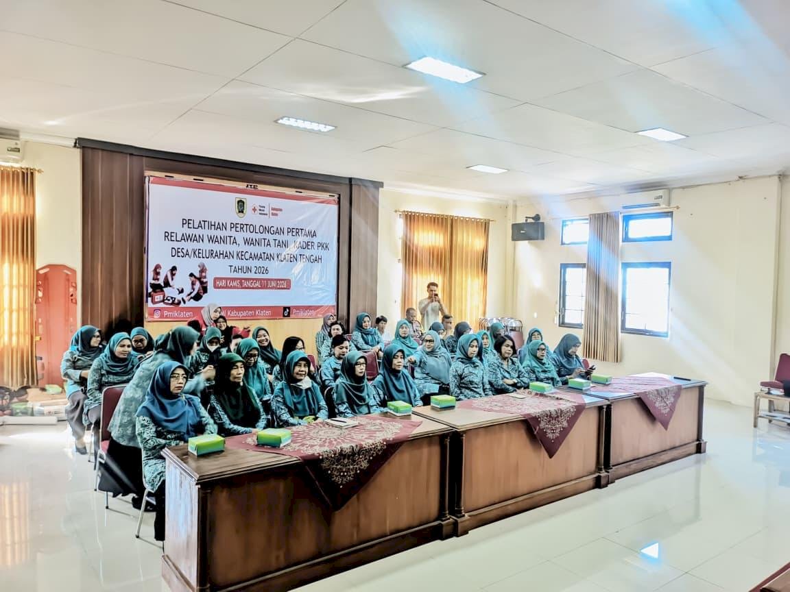 Pelatihan Pertolongan Pertama bagi Relawan Wanita dan Kader PKK Kecamatan Klaten Tengah