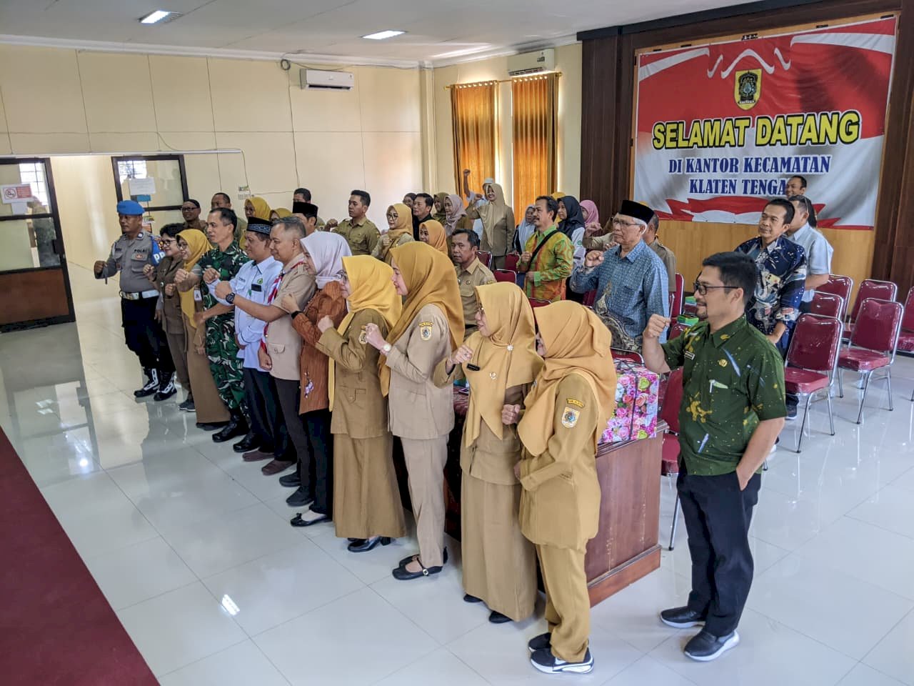Camat Klaten Tengah Pimpin Sertijab Sekcam hingga Lurah Baru